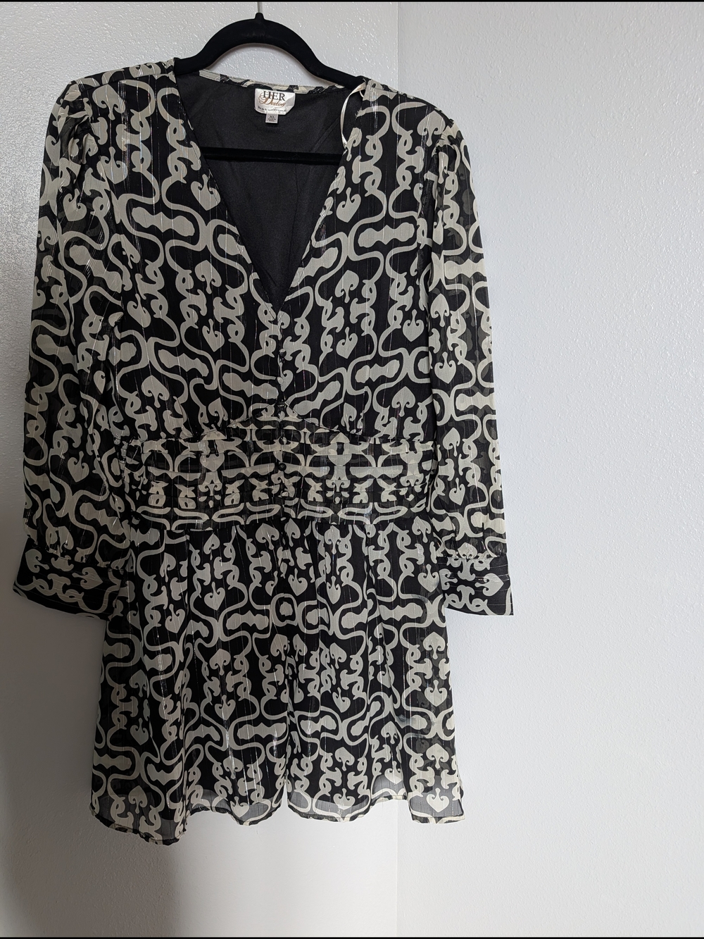 Vintage Her Destiny Black & Cream Printed V-Neck Dress